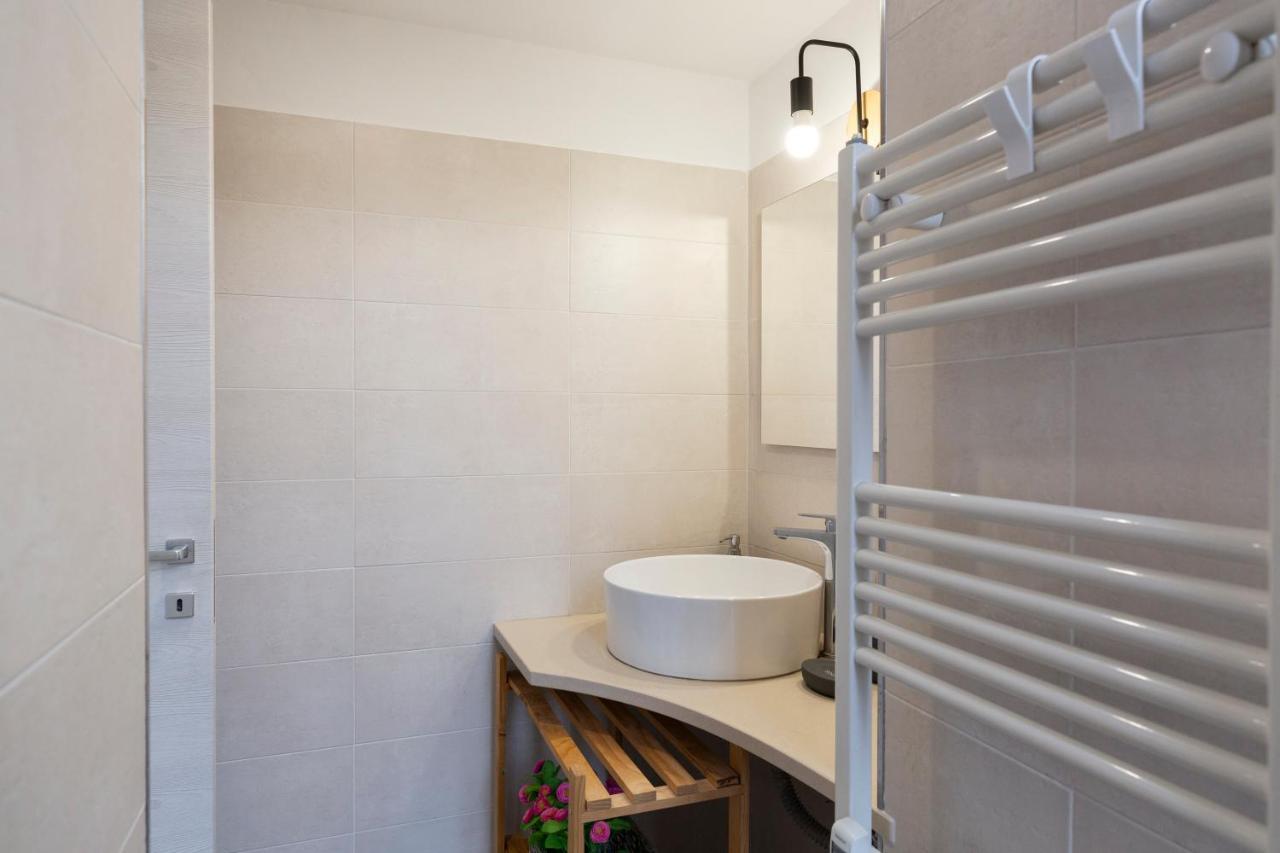 Mezzofanti - Tre Ponti Apartment มิลาน ภายนอก รูปภาพ